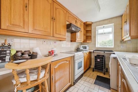 30 Blackdown, Wilnecote, Tamworth, B77 4JH