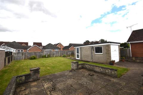 2 bedroom detached bungalow for sale, Woodland Avenue, Goole