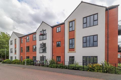 2 bedroom apartment for sale, Thornesgate Court, Wakefield WF2