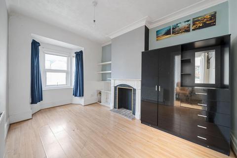 2 bedroom flat for sale, Newlands Park, Sydenham, London