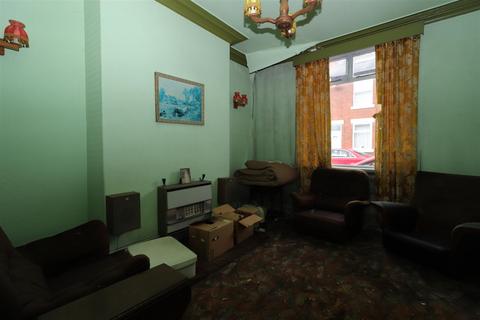 3 bedroom terraced house for sale, Symons Street, Wakefield WF2