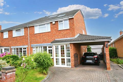 4 bedroom semi-detached house for sale, Avon Road, Whitnash, Leamington Spa