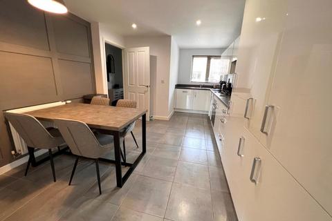 2 bedroom end of terrace house for sale, Knot Tiers Mews, Upton, Northampton NN5