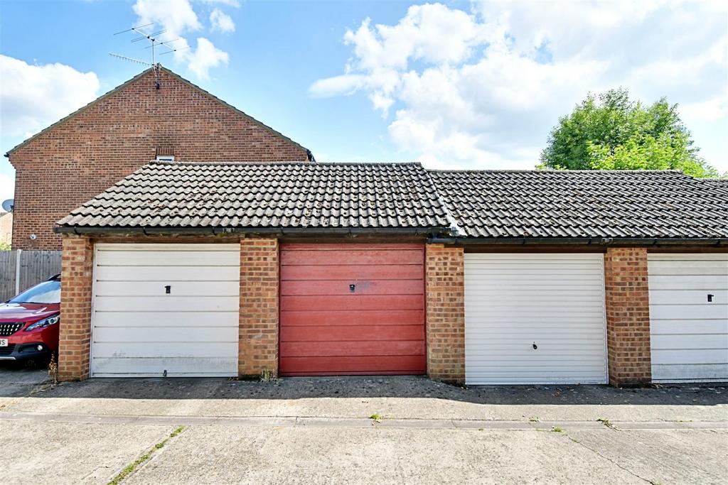 Garage.jpg