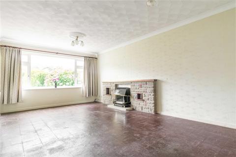 2 bedroom detached bungalow for sale, Low Garth Road, Sherburn In Elmet, Leeds