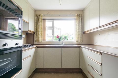 2 bedroom detached bungalow for sale, Low Garth Road, Sherburn In Elmet, Leeds