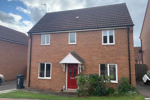 3 bedroom detached house to rent, Newbiggin Place, Leicester