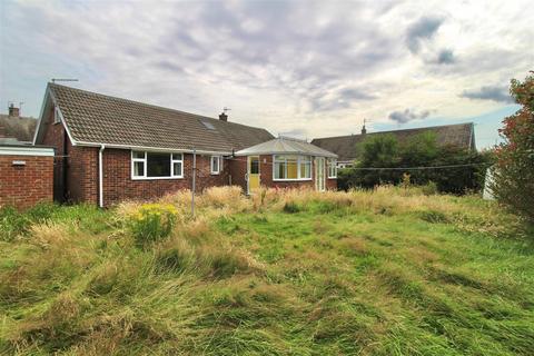 3 bedroom detached bungalow for sale, Farlam Avenue, North Shields