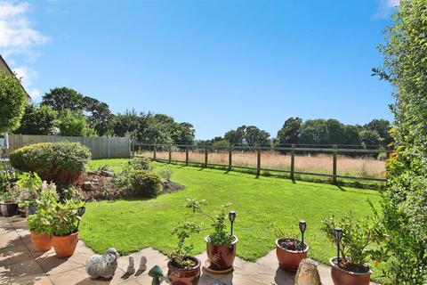 4 bedroom detached bungalow for sale, Harvester Drive, Catisfield, Fareham