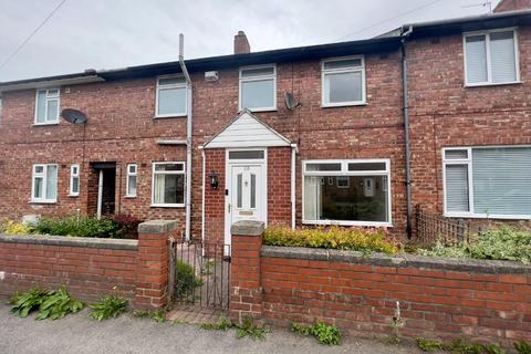 3 bedroom terraced house to rent, Bradford Crescent, Gilesgate, Durham