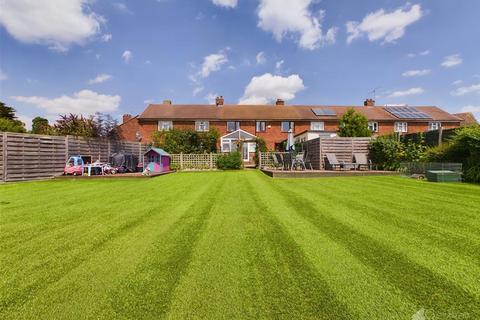 4 bedroom cottage for sale, The Crescent, Ardeley, Ardeley Stevenage SG2