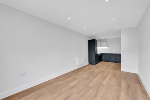 1 bedroom flat to rent, Upper Stratton, Kembrey Park, Swindon