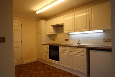 1 bedroom apartment to rent, West Street, Poole