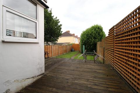 4 bedroom terraced house to rent, Filton Avenue, Horfield BS7