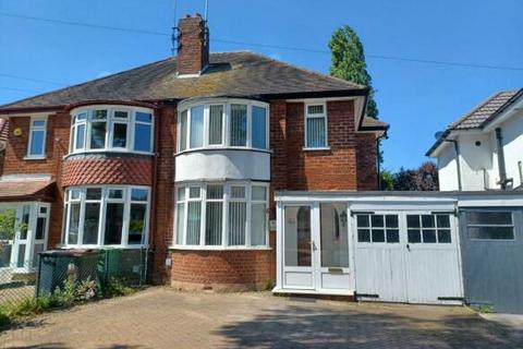 3 bedroom semi-detached house to rent, Jacey Road, Solihull B90