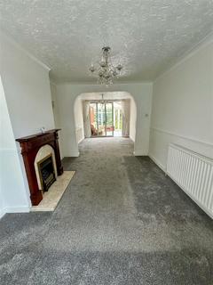 3 bedroom semi-detached house to rent, Jacey Road, Solihull B90