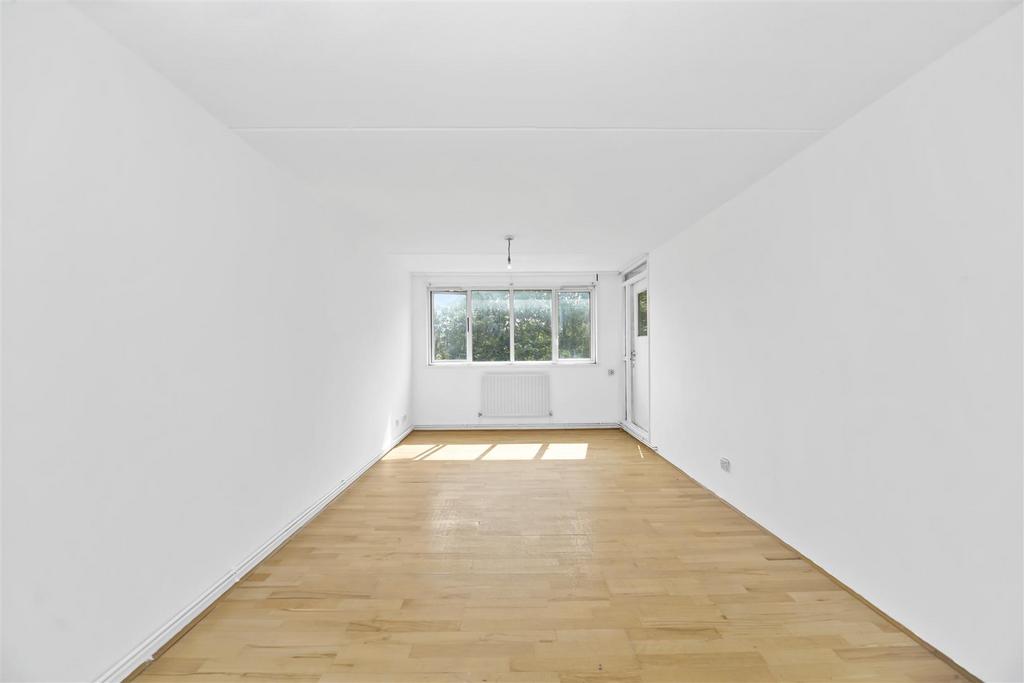 Bedroom .jpg