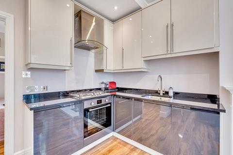 2 bedroom apartment to rent, Rosaline Road, London