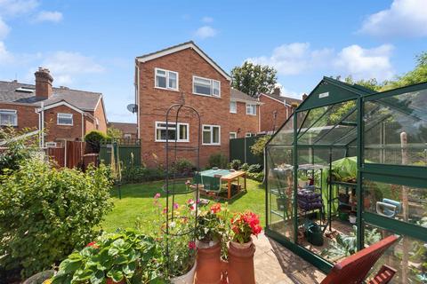 4 bedroom semi-detached house for sale, Albion Road, Malvern, WR14 1PU