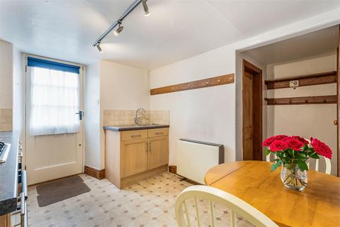 1 bedroom terraced house for sale, York Road, Burley in Wharfedale LS29