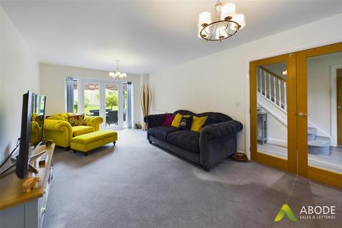 35 Geoff Morrison Way, Uttoxeter, ST14 7SR