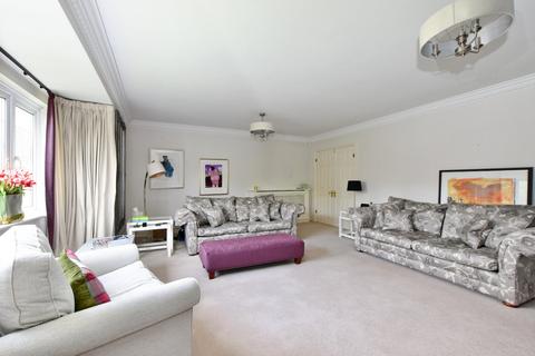 2 bedroom apartment for sale, Chesham Road, Amersham, Buckinghamshire, HP6