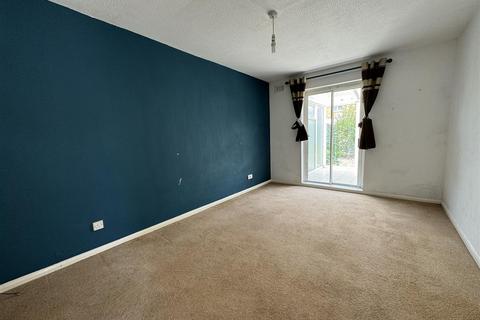 2 bedroom bungalow for sale, Worsley Road, Freshbrook SN5