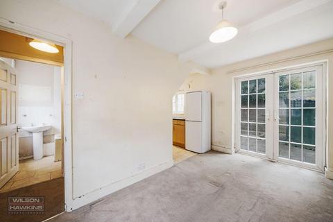 2 bedroom house for sale, Wellington Terrace, Harrow on The Hill HA1