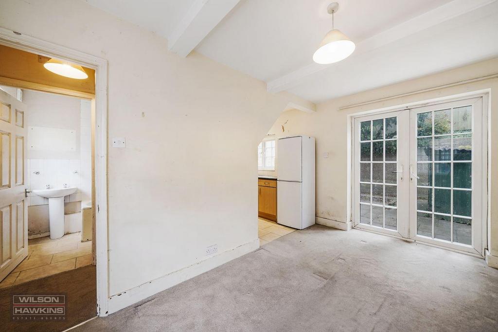 2 Wellington Terrace - LIWp Js Jw Jp Wh927 FS1 US (ID 16