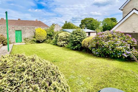 3 bedroom detached bungalow for sale, City Road, Haverfordwest