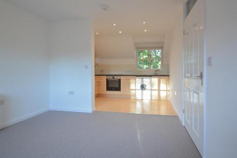 2 bedroom flat to rent, Broomfield Courtyard, Haverhill CB9