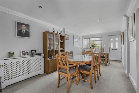 4 bedroom detached house for sale, Peal Road, Saffron Walden CB11