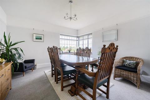 6 Barnfield Road, Torquay, TQ2 6TW