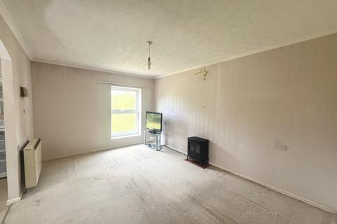 1 bedroom apartment for sale, Burford Gardens, Evesham