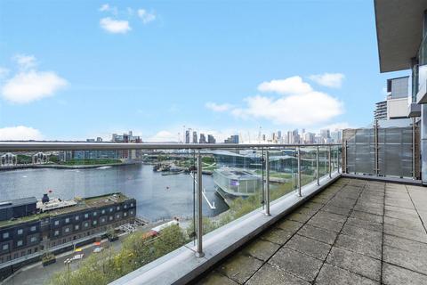 2 bedroom apartment for sale, The Oxygen Apartments, Royal Victoria Dock, E16