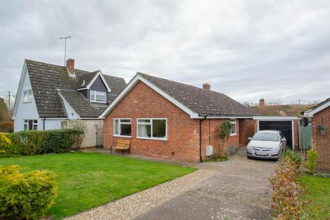 3 bedroom detached bungalow for sale, Farmerie Road, Hundon CO10