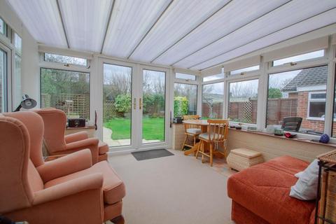 3 bedroom detached bungalow for sale, Farmerie Road, Hundon CO10