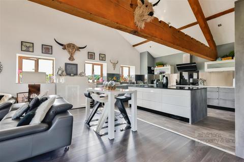 De Tabley Barn Blackburn Road, Ribchester, Preston, PR3 3ZQ