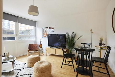 2 bedroom flat for sale, John Ruskin Street, Camberwell, SE5