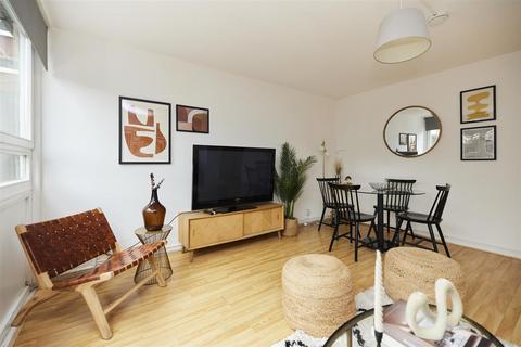 2 bedroom flat for sale, John Ruskin Street, Camberwell, SE5
