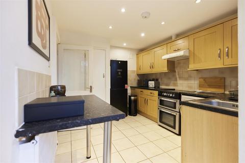 2 bedroom flat for sale, John Ruskin Street, Camberwell, SE5