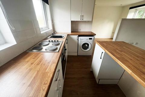 1 bedroom flat to rent, Willow Grove, St. Mellons, Cardiff