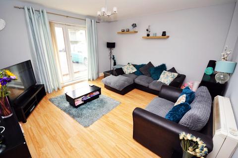 2 bedroom apartment to rent, Chanterelle House, Glanfa Dafydd, Barry