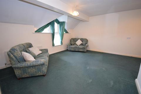 2 bedroom flat for sale, Ingham Grange, South Shields