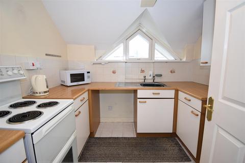 2 bedroom flat for sale, Ingham Grange, South Shields