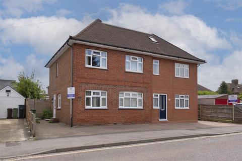 4 bedroom semi-detached house for sale, Commercial Road, Paddock Wood, Tonbridge