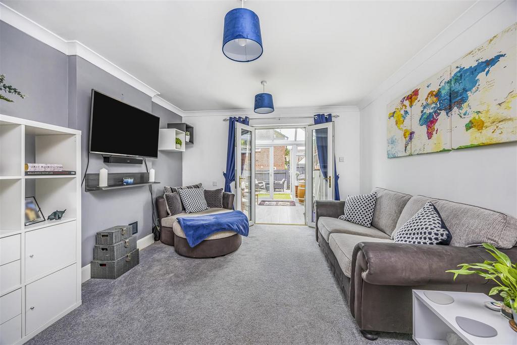 2 Tillington Gardens, Clanfield-Portico Marketing-S
