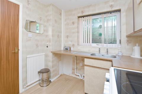 27 Grove Road, Totley, Sheffield, S17 4DJ