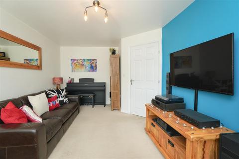 2 Suskers Close, Easingwold, York, YO61 3FW
