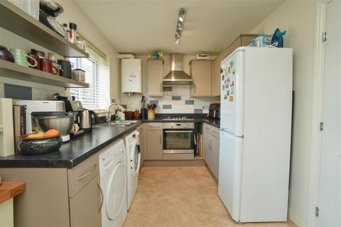 2 Suskers Close, Easingwold, York, YO61 3FW
